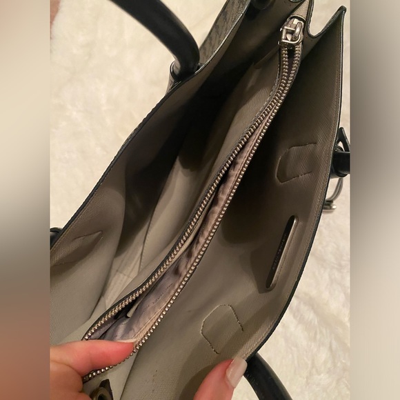 Michael Kors Purse - Picture 3 of 3